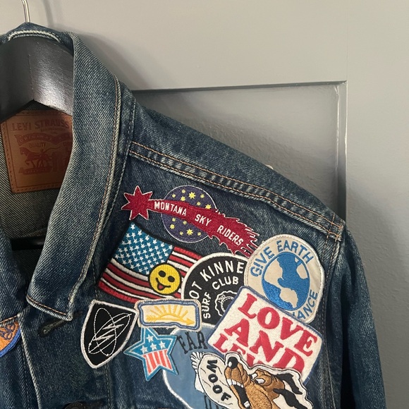 Levi’s Patchwork Denim Jacket - Picture 8 of 11